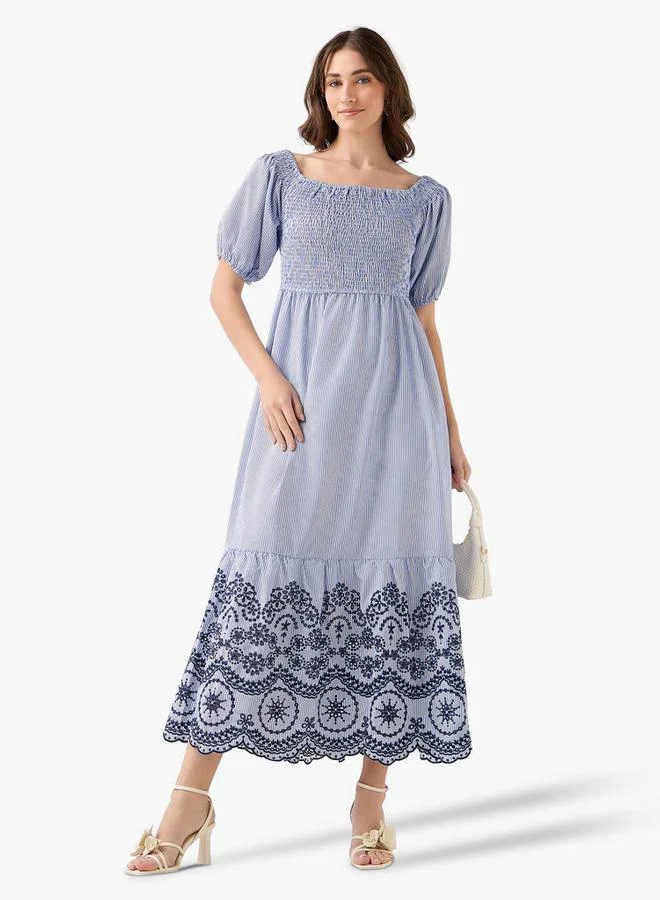تواكستريمز 2Xtremz Smocked Midi Dress with Embroidered Hem